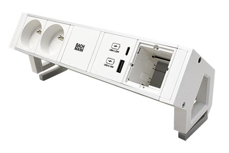 Systém DESK 2, 2x zásuvka CZ + 1x zdroj 22W (USB A+C) + 1x volné, bílý + bílé moduly (937.415)